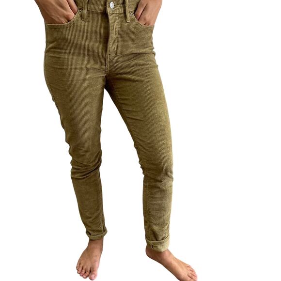 Levis 29/30 Tan Corduroy Skinnys - Picture 3 of 7
